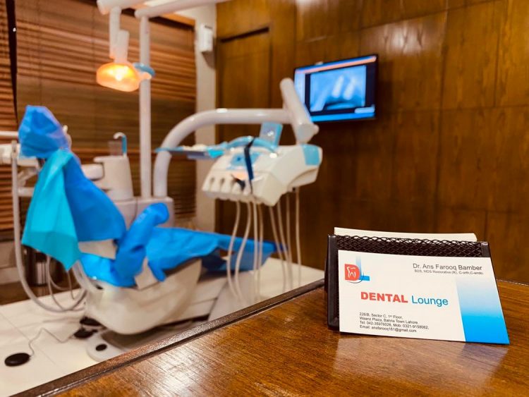 dental lounge bahria town